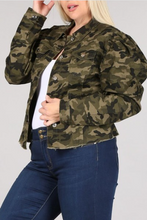 Load image into Gallery viewer, Puff Sleeve Camo Jacket
