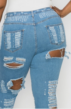 Load image into Gallery viewer, Cali Plus Jeans
